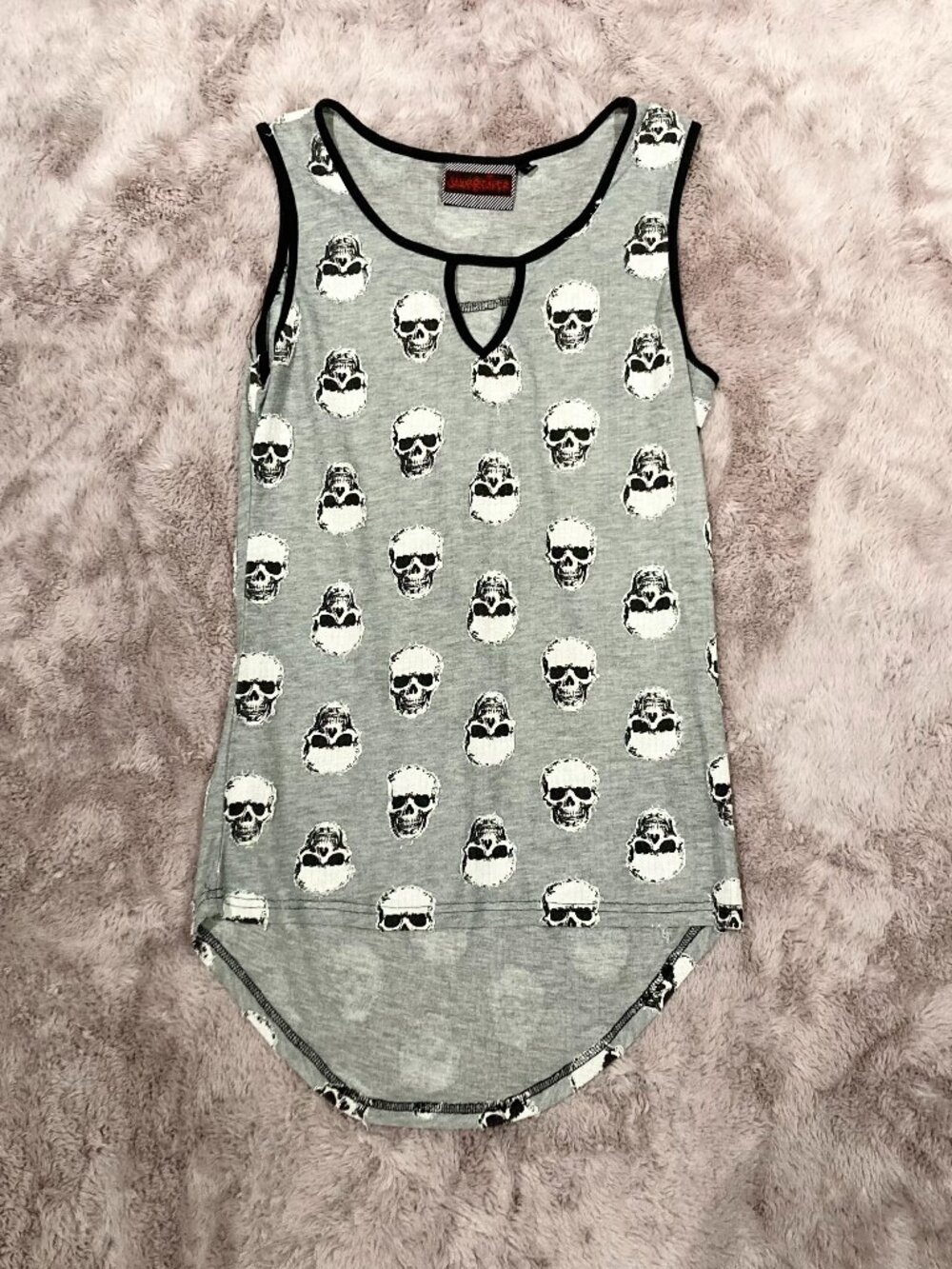 Jawbreaker Skull Sleeveless Shirt